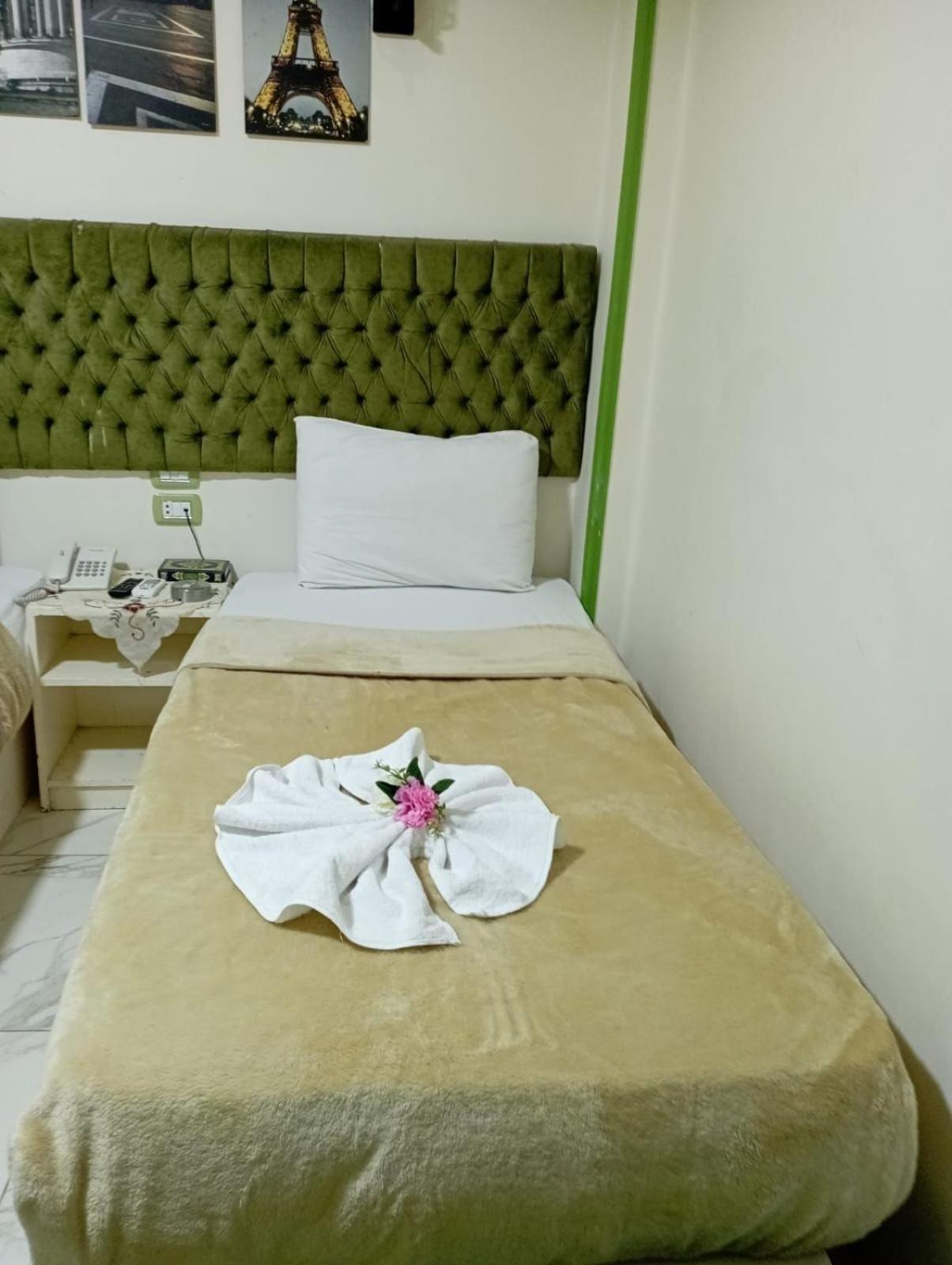 Salvatore Room With Simple Breakfast- Al Dokki Giza Extérieur photo